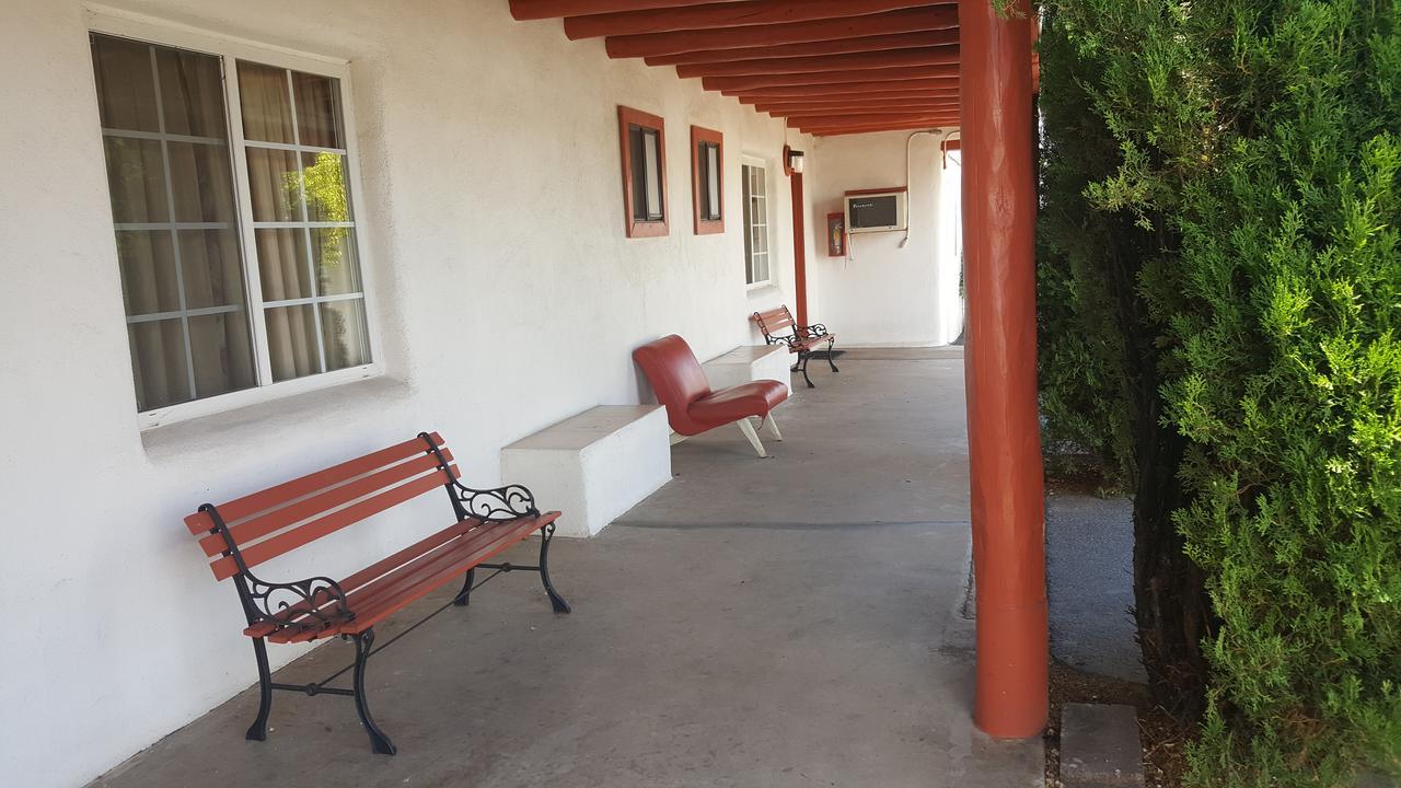 Motel Cottonwood Court 2*